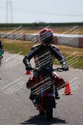 media/May-28-2023-Lets Ride (Sun) [[7acf226b67]]/Around the Pits/